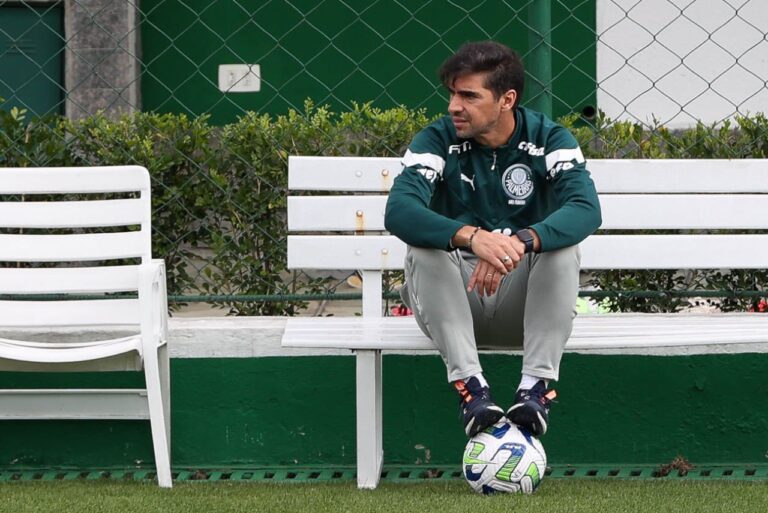 <p>Abel Ferreira pode estar de saída do Palmeiras (Foto: Cesar Greco/Palmeiras)</p>
