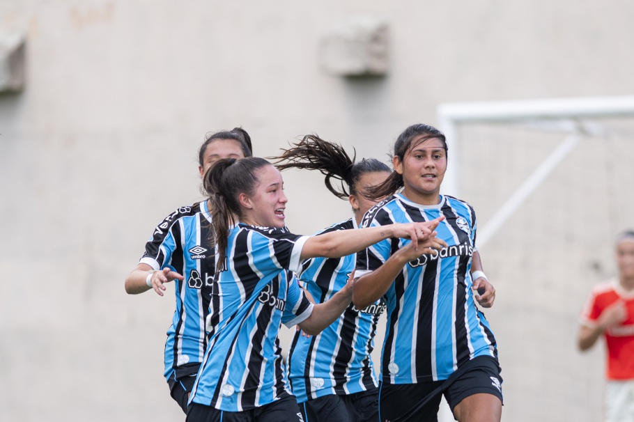 Ingressos para clássico Gre-Nal, pelo Brasileirão Feminino