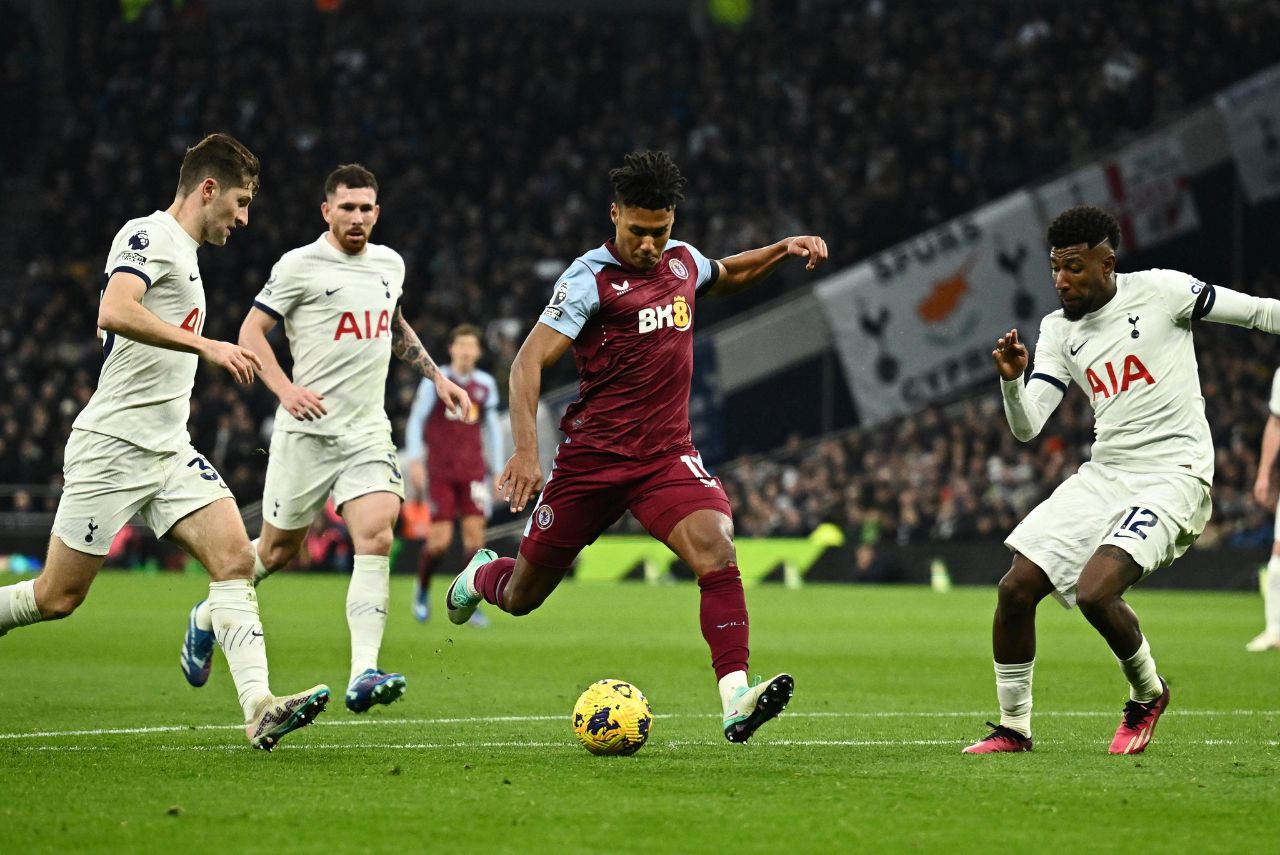 Aston Villa x Tottenham pelo Inglês