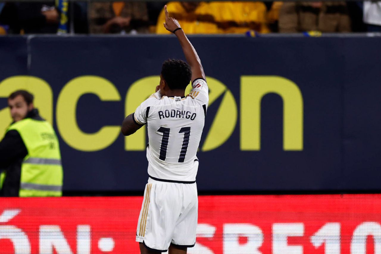 Rodrygo marca dois gols na vitória do Real Madrid pelo Campeonato Espanhol