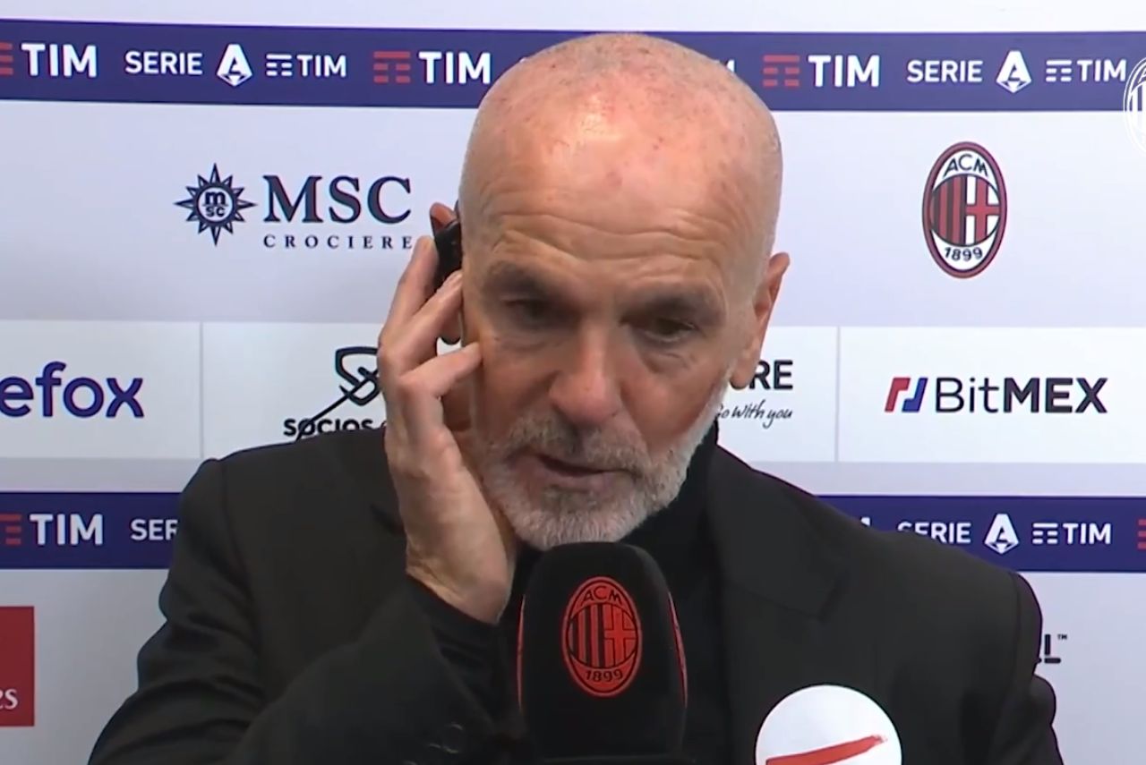 Stefano Pioli, técnico do Milan (Foto: OneFootball/Reprodução)