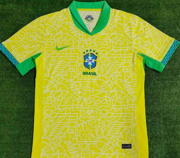 <p>Site vazou suposta camisa da seleção brasileira para 2024 Foto: Footy Headline/Reprodução</p>
