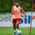 Thiago Maia será o substituto de Pulgar no meio-campo do Flamengo