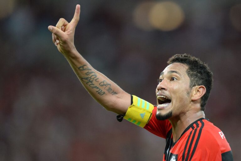 <p>Hernane Brocador é o novo reforço da Portuguesa-RJ para 2024 (Foto: Vanderlei Almeida/AFP)</p>
