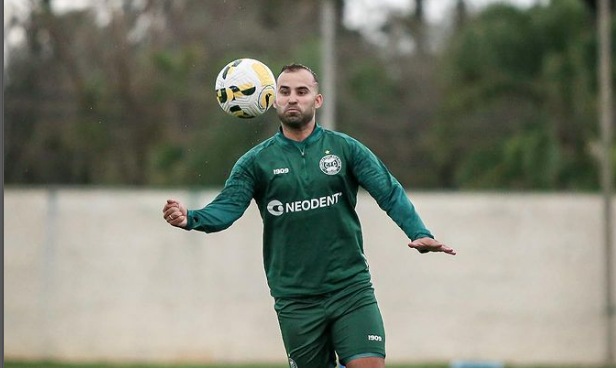 Coritiba anunciou a saída de Jesé Rodriguez e outros quatro jogadores Foto: Gabriel Thá/ Coritiba