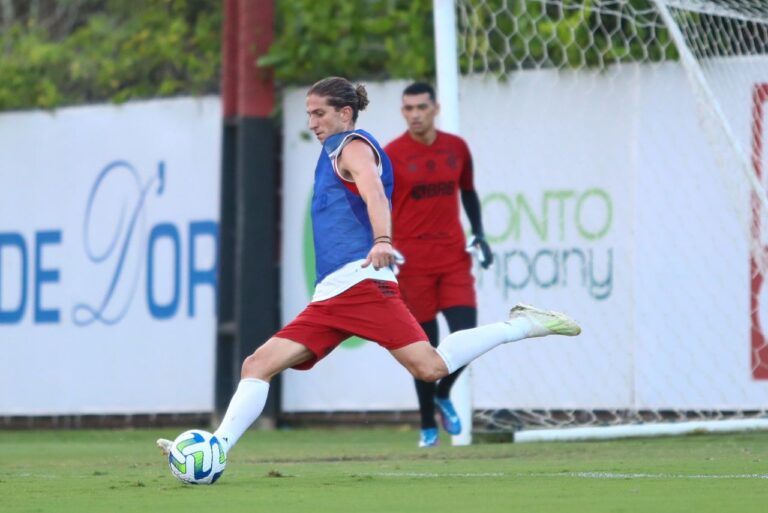 <p>Em despedida, Filipe Luís será titular contra o Cuiabá (Foto: Gilvan de Souza/CRF)</p>
