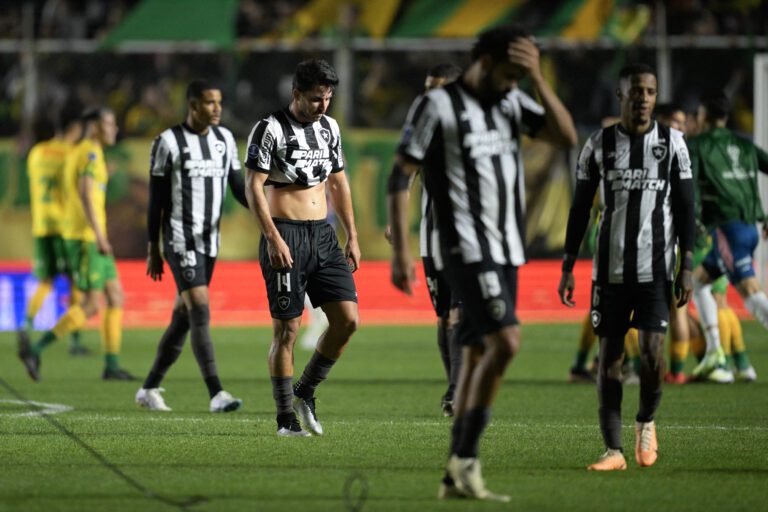 <p>Botafogo vai jogar a pré-Libertadores em 2024 (Foto: Juan Mabromata/AFP)</p>
