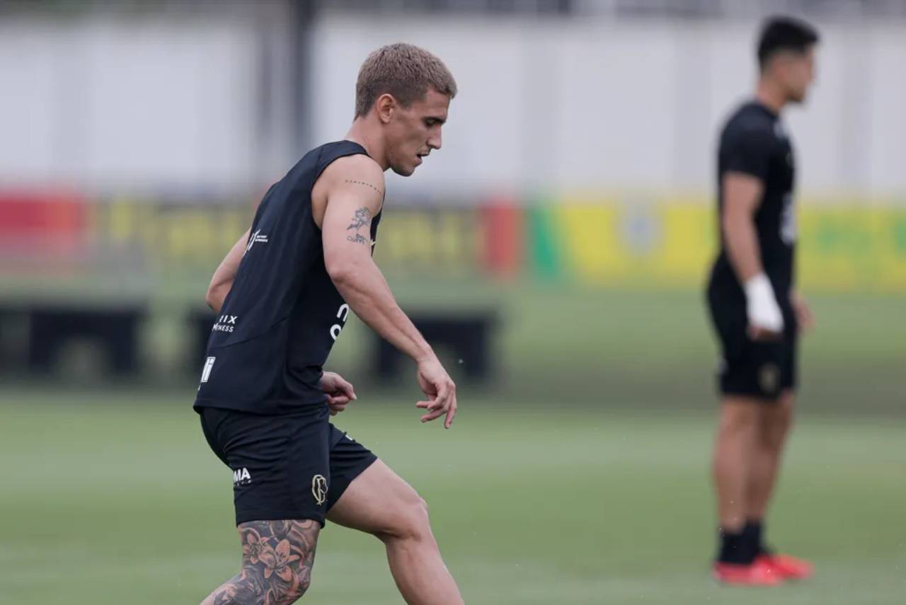 Corinthians poderá contar com Rojas e Vera