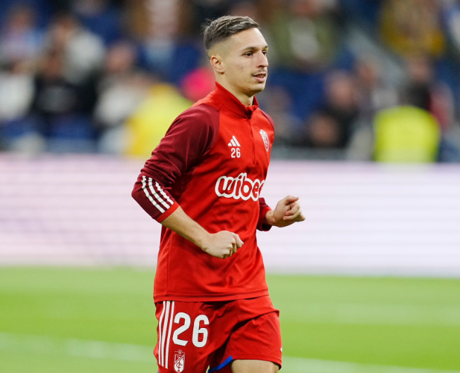 <p>Bayern de Munique acertou a contração de Bryan Zaragoza até 2029 Foto: Granada/X</p>
