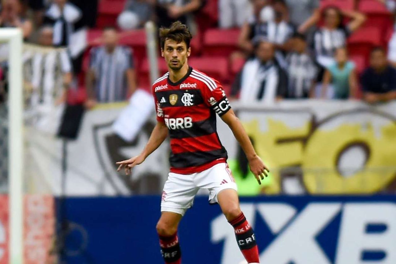 Zagueiro disputou apenas 13 jogos pelo Flamengo no ano