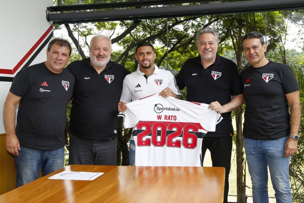 Wellington Rato estendeu por mais uma temporada contrato com o São Paulo (Foto: Rubens Chiri/SPFC)
