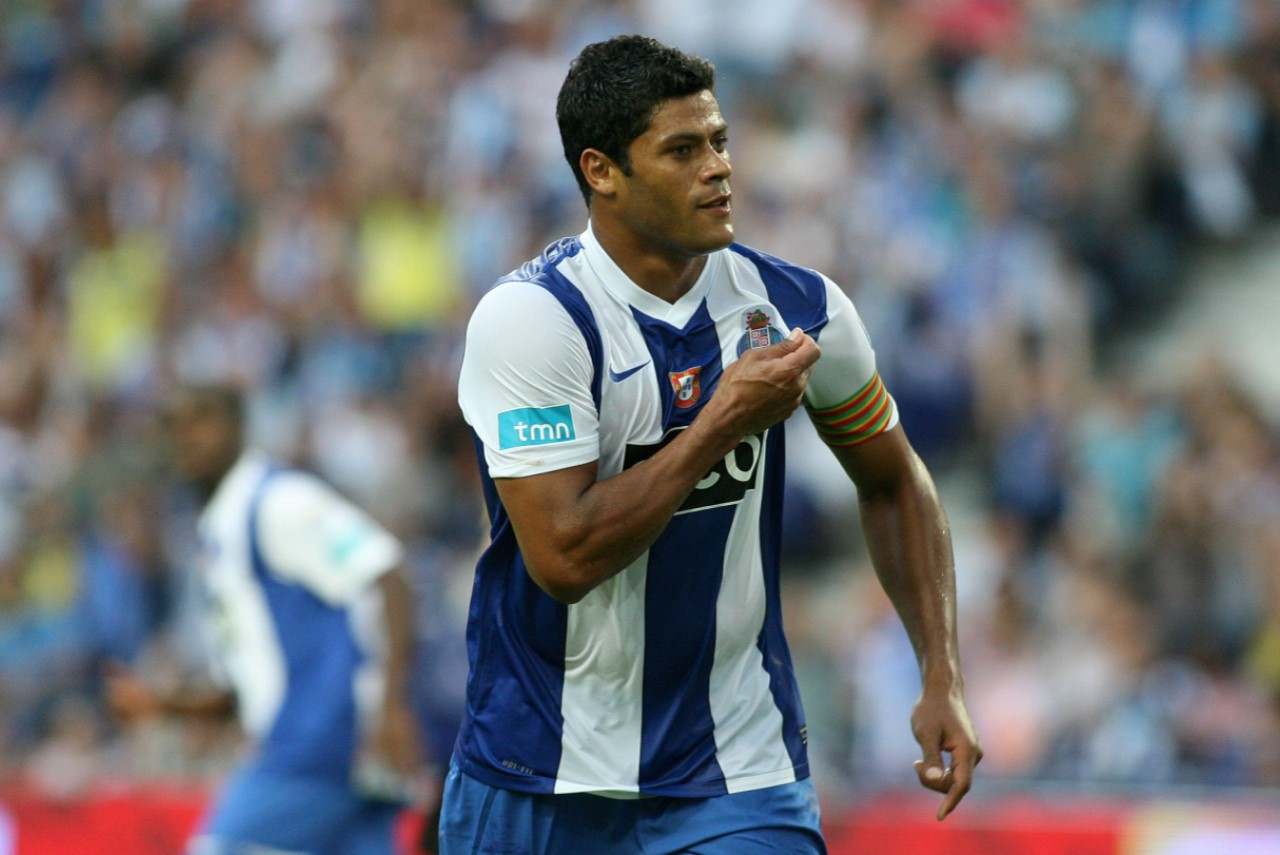 Hulk comemora gol marcado pelo Porto, quando atuava lá