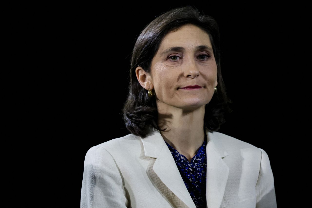 Ministra Amélie Oudéa-Castéra confirmou Taiti como sede dos Jogos Olímpicos (Foto: Alain Jocard/AFP)