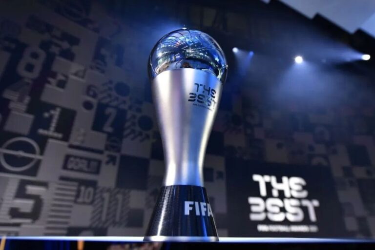 <p>Troféu do prêmio The Best. Foto: Divulgação/Fifa</p>
