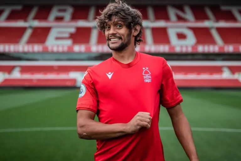 <p>Meia segue como alvo do Atlético-MG. Foto: Reprodução/NFFC </p>