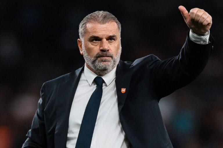 <p>Treinador chegou ao Tottenham na atual temporada. Foto: Reprodução/THFC</p>