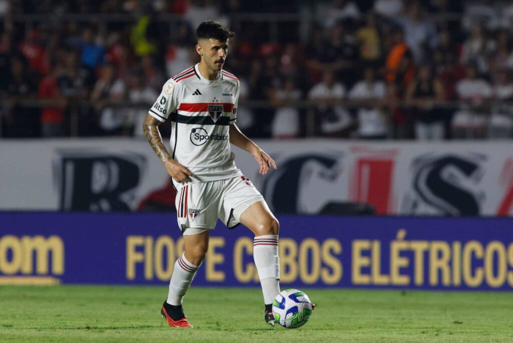 Beraldo foi o grande destaque do São Paulo na temporada