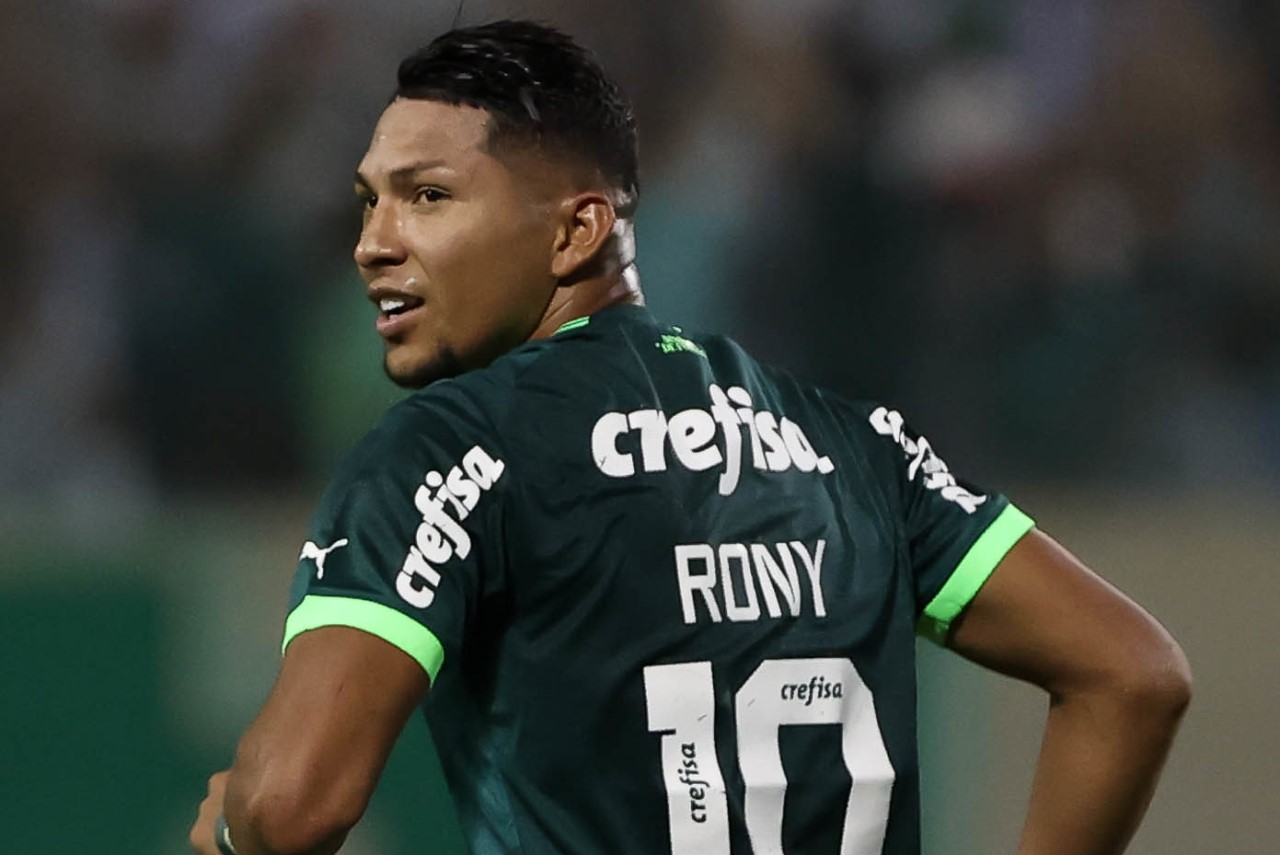 Rony, atacante do Palmeiras