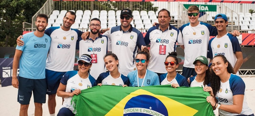 Brasil conquistou o título na Copa do Mundo de Beach Tennis Foto: Confederação Brasileira de Tênis/Divulgação