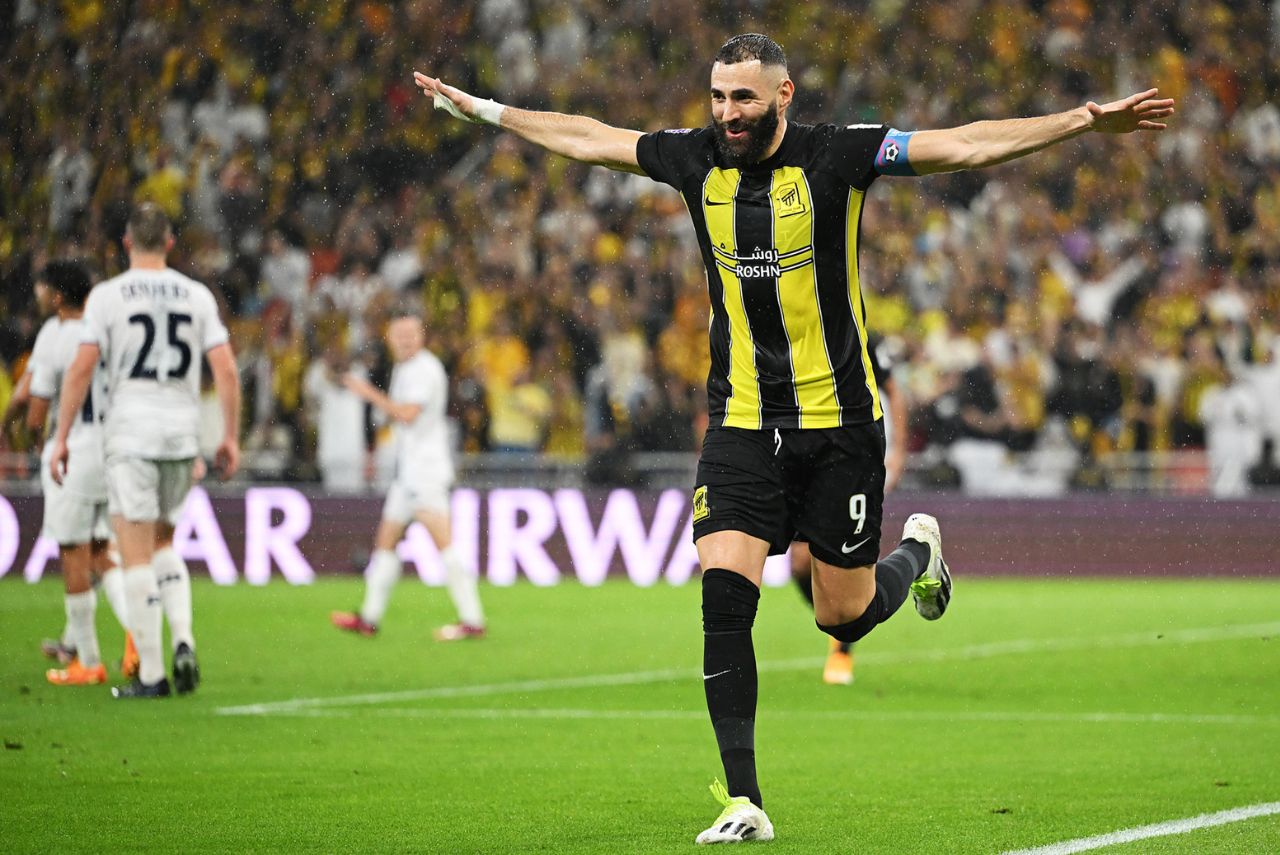 Benzema em partida do Mundial de Clubes (Foto: X/Reprodução)