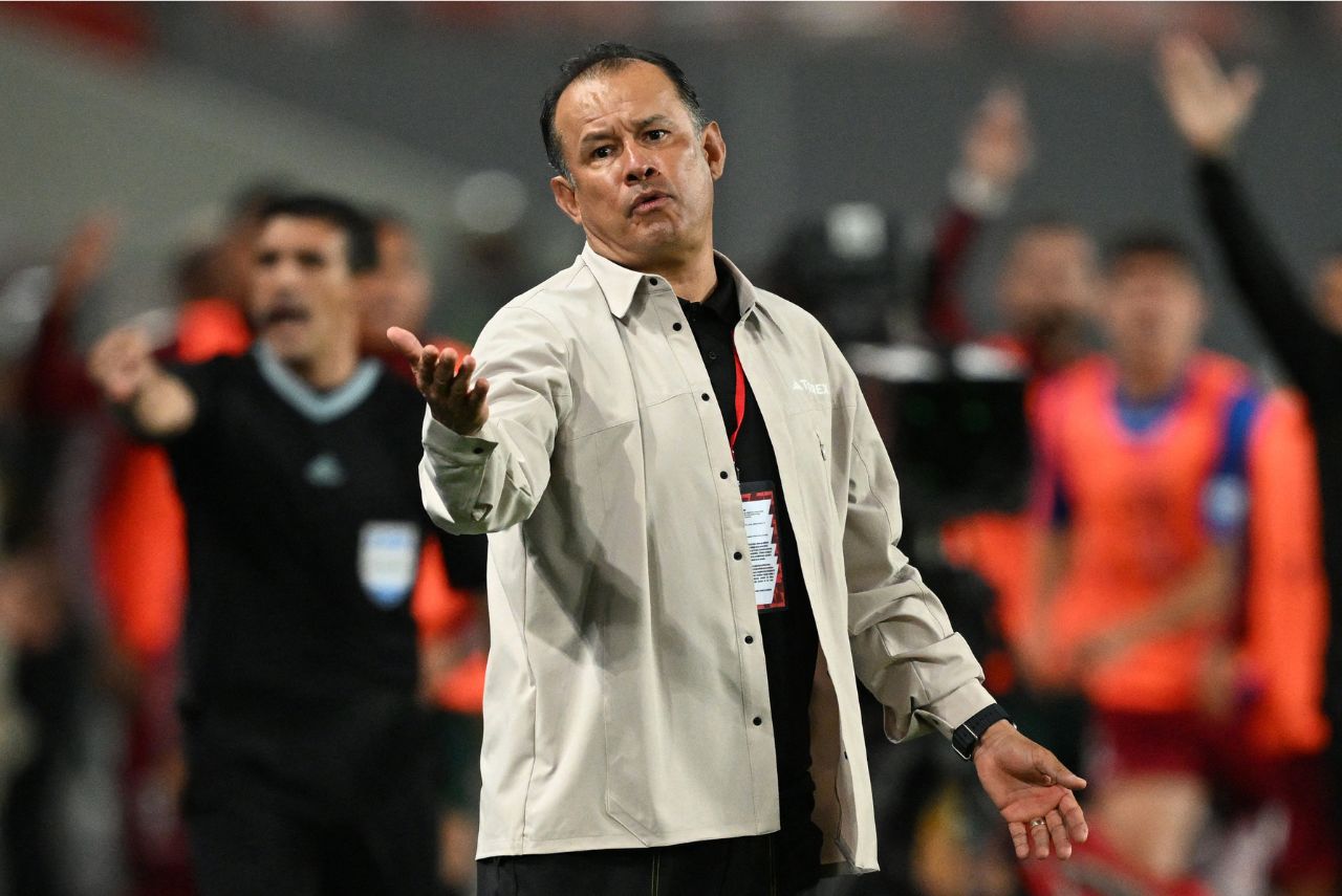 Treinador vivia má fase na seleção do Peru