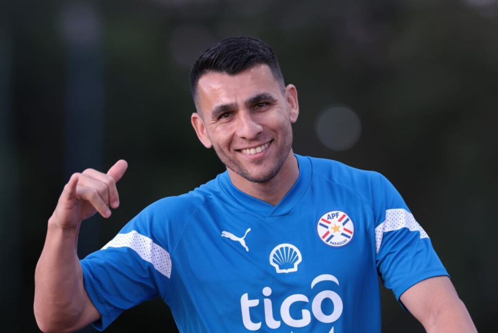 Junior Alonso interessa ao Vasco