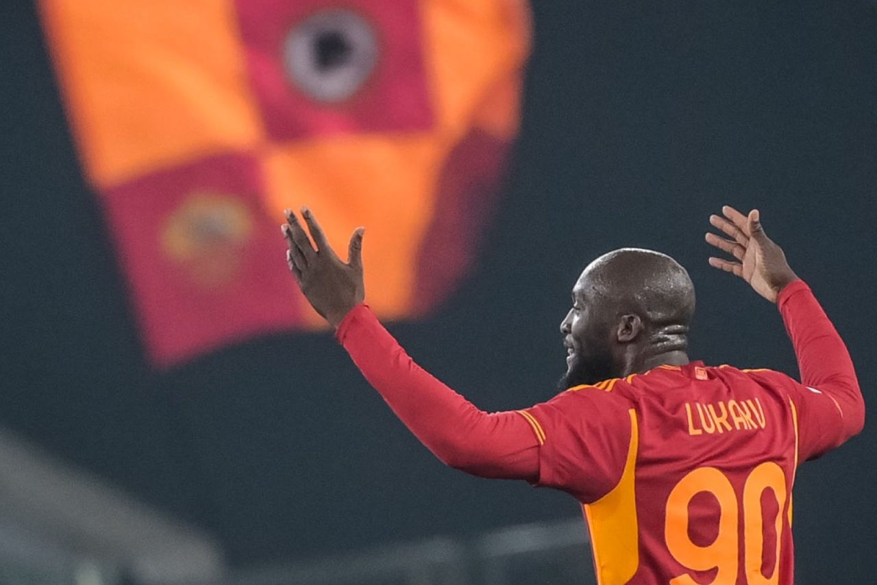 Lukaku abriu o placar na vitória da Roma
