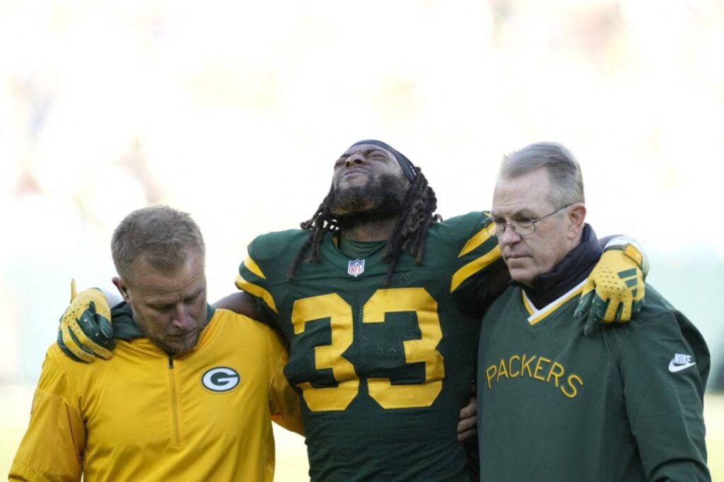 Aaron Jones desfalcou os Packers nos últimos três jogos. Foto: PATRICK MCDERMOTTGETTY IMAGES NORTH AMERICAGetty Images via AFP