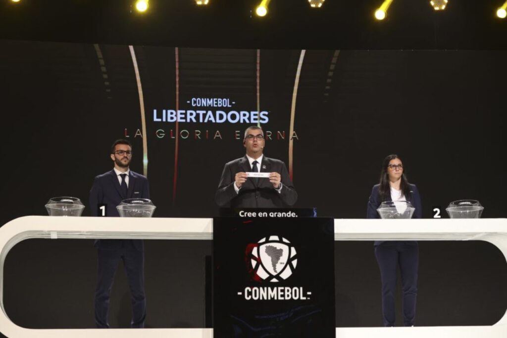 Conmebol sorteou confrontos para a primeira e segunda fases da Libertadores 2024 (Foto: Divulgação)