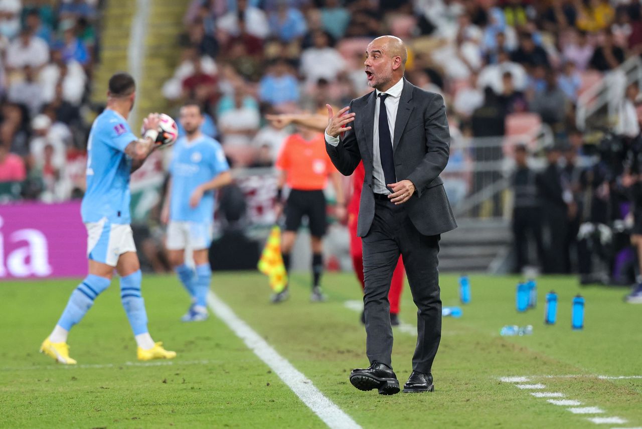Guardiola em City x Fluminense
