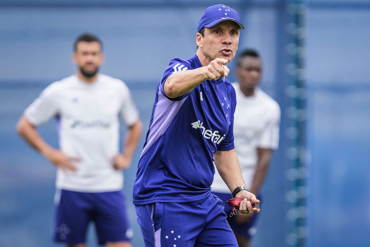 Zé Ricardo é o novo técnico do Goiás