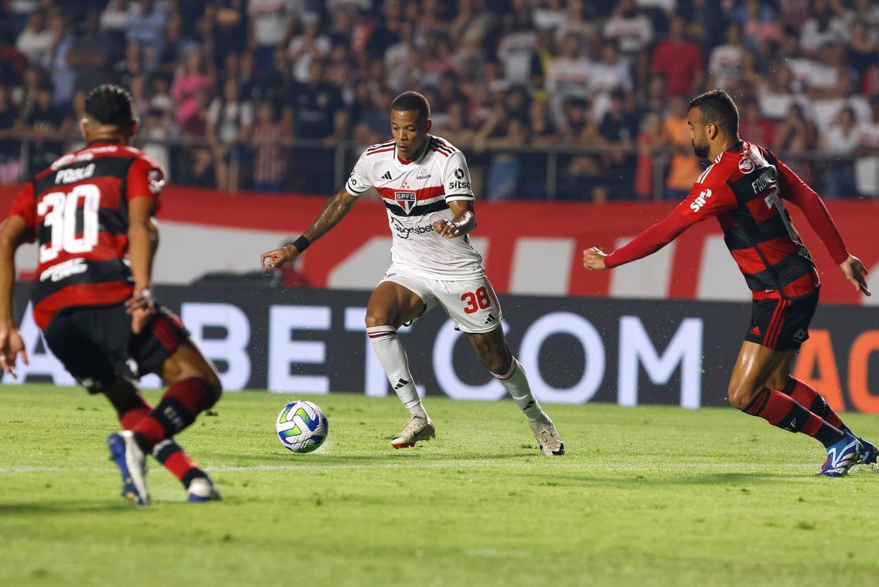 Empresário de Caio Paulista afirmou que São Paulo agiu com frieza no negócio. Foto: Rubens Chiri/Saopaulofc.net