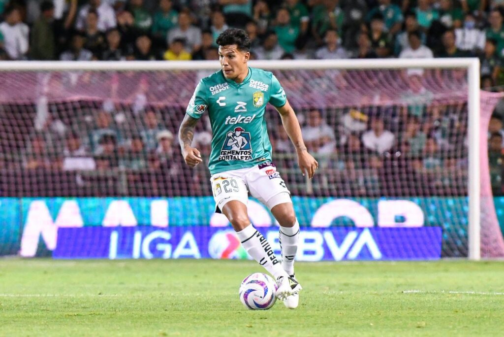 Lucas Romero, León, na mira do Cruzeiro