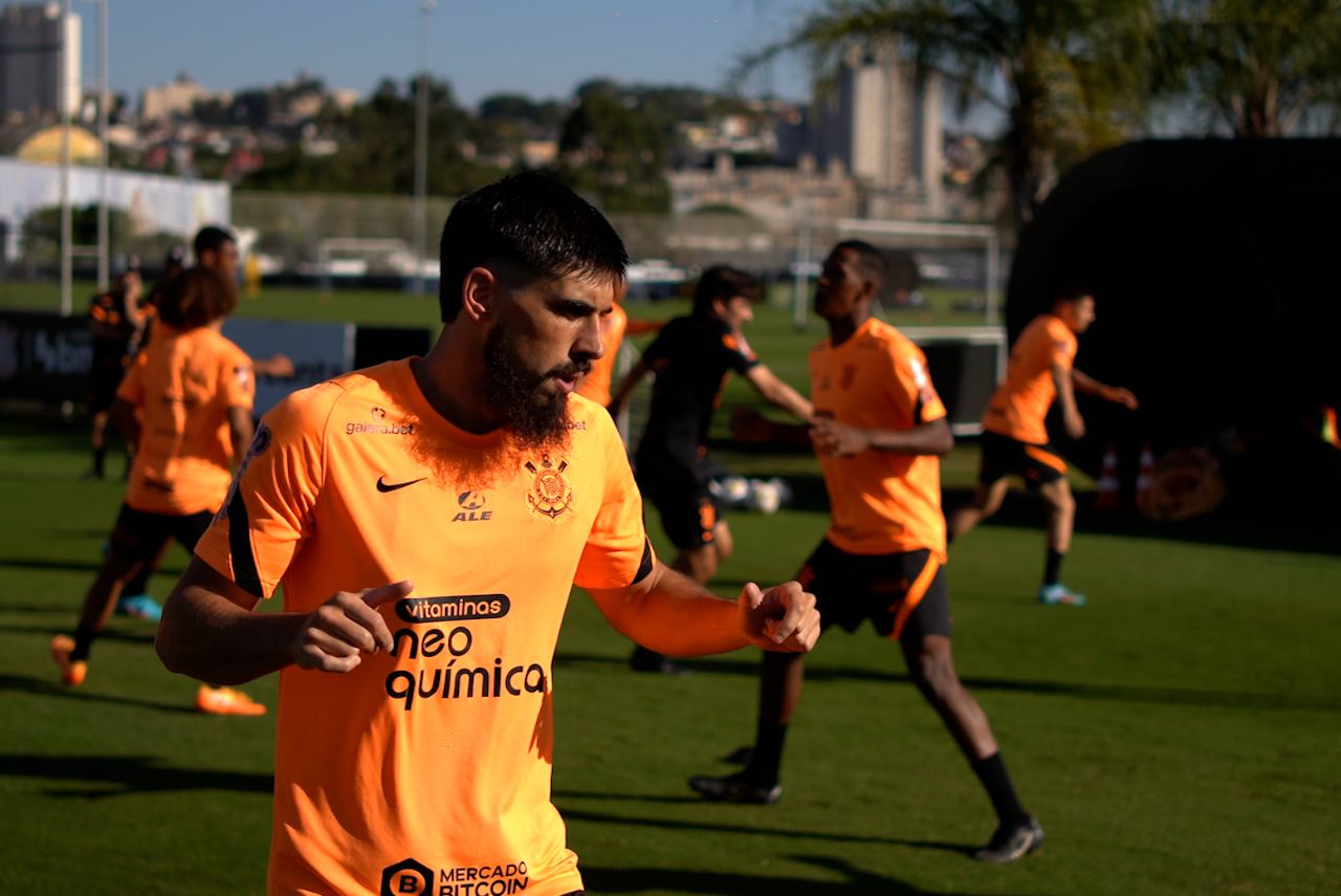 Bruno Méndez, Corinthians