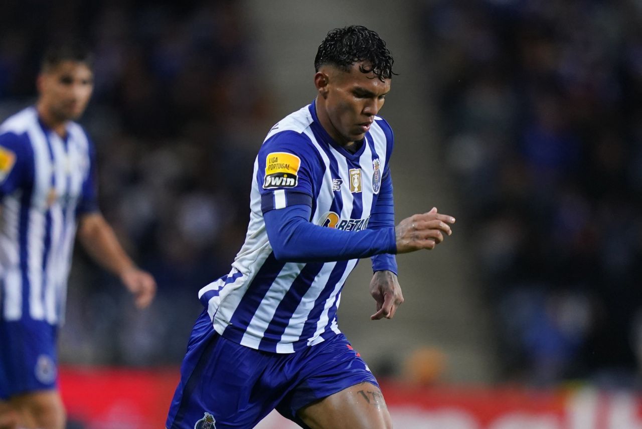 Jovem atacante chega ao Cruzeiro para 2024