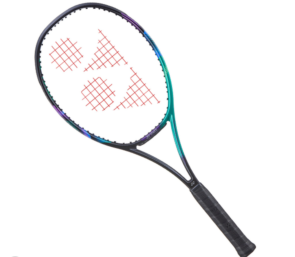 Yonex Vcore Pro 97 é uma opção para jogadores do nível avançado