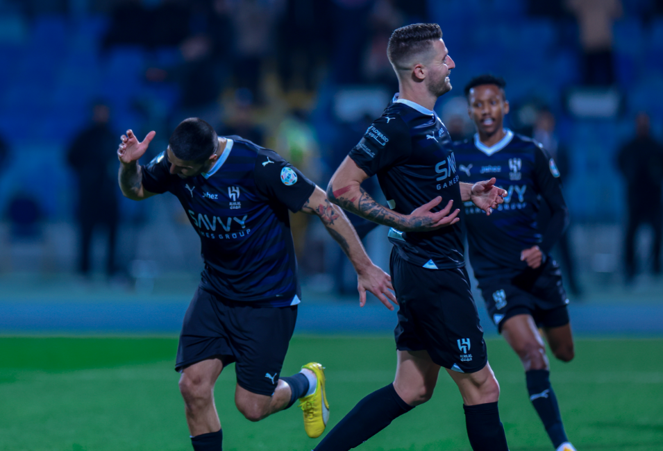 Invicto, Al-Hilal vence o Al-Fayha e se isola na liderança do Campeonato Saudita Foto: Al-Hilal/X