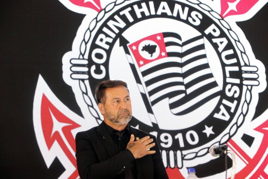 Augusto Melo foi empossado como novo presidente do Corinthians nesta terça. Foto:Jose Manoel Idalgo/ Corinthians