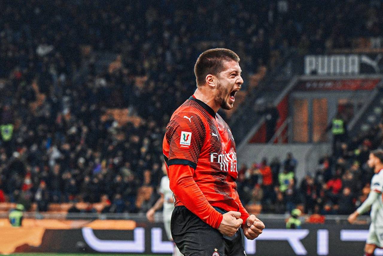 Jovic marcou os dois primeiros gols do Milan na partida. Foto: Reprodução/X