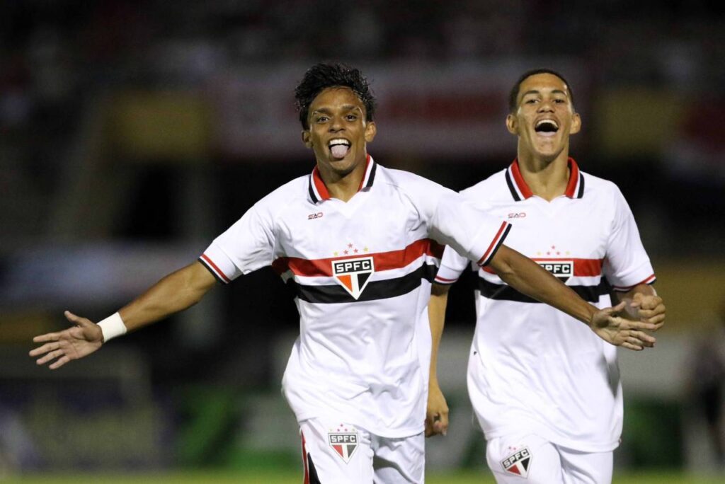 O São Paulo goleou o Porto Vitória com certa tranquilidade. Foto: Célio Messias / São Paulo FC