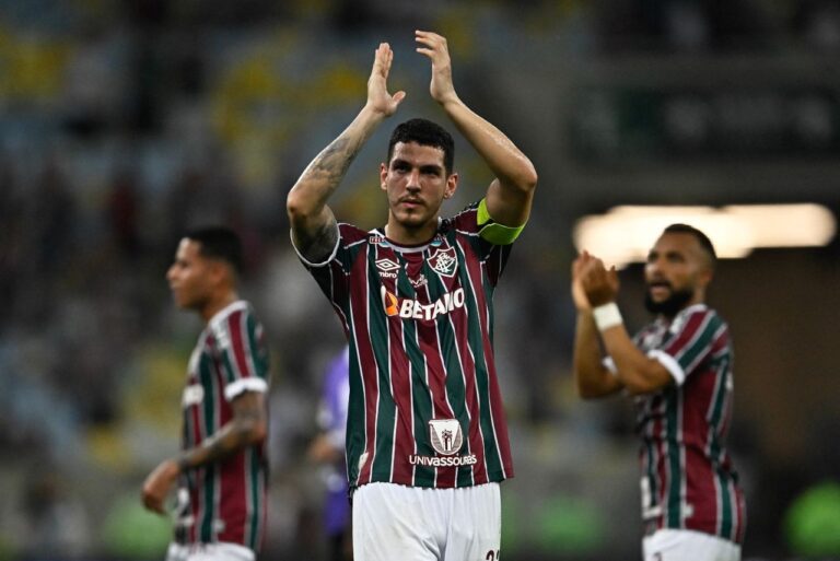 <p>Nino foi o capitão do Fluminense na conquista da Libertadores 2023 (Foto: Mauro Pimentel/AFP)</p>
