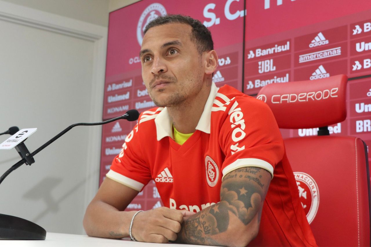 Alan Patrick vive uma das melhores fases da carreira no Internacional (Foto: Ricardo Duarte/SCI)