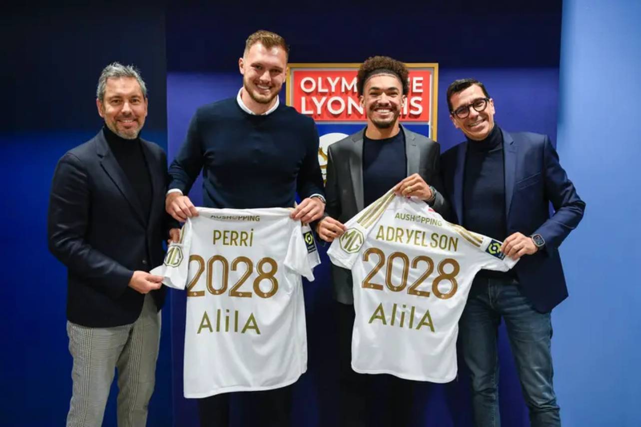 Lucas Perri e Adryelson selaram acordo até 2028. Foto: Divulgação/Lyon