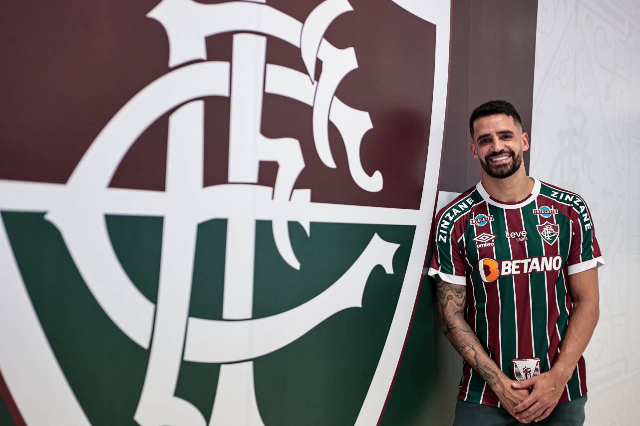 Renato Augusto assinou contrato com o Fluminense até 2025. Foto: Lucas Merçon/Fluminense