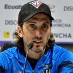 Luis Zubeldía é favorito para assumir comando do São Paulo (Foto: X/Reprodução)