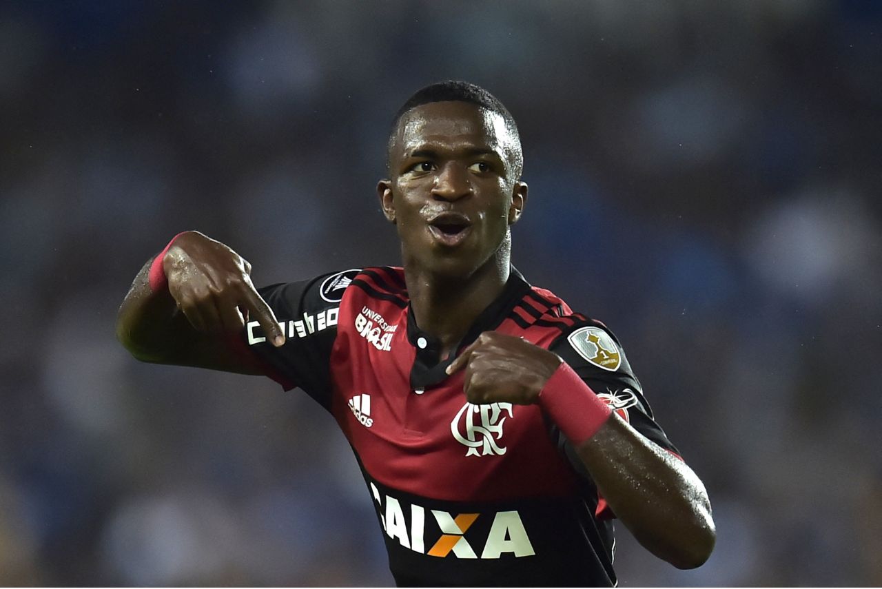 Venda de Vinícius Júnior ao Real Madrid foi negócio mais rentável do Flamengo no período (Foto: Rodrigo Buendia/AFP)