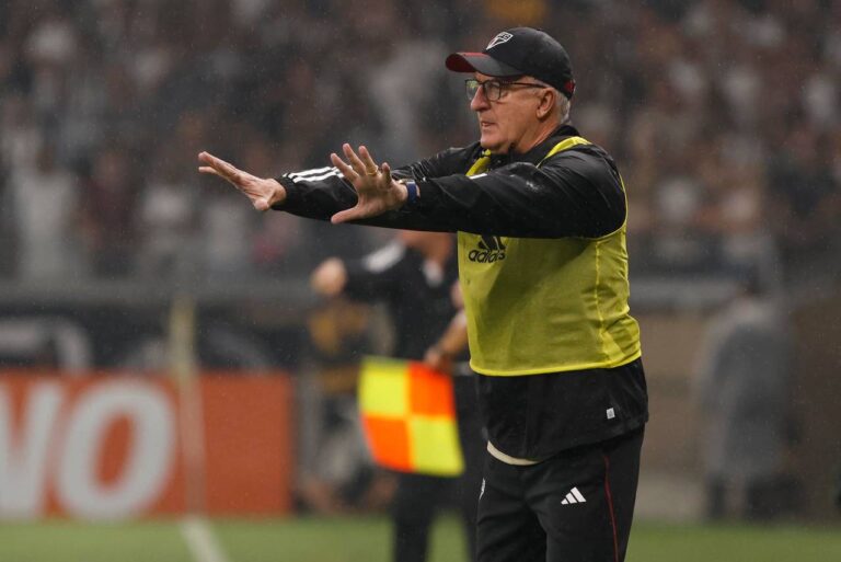 <p>Dorival Júnior fará sua estreia no comando da Seleção em março. Foto:  Rubens Chiri/Saopaulofc.net</p>
