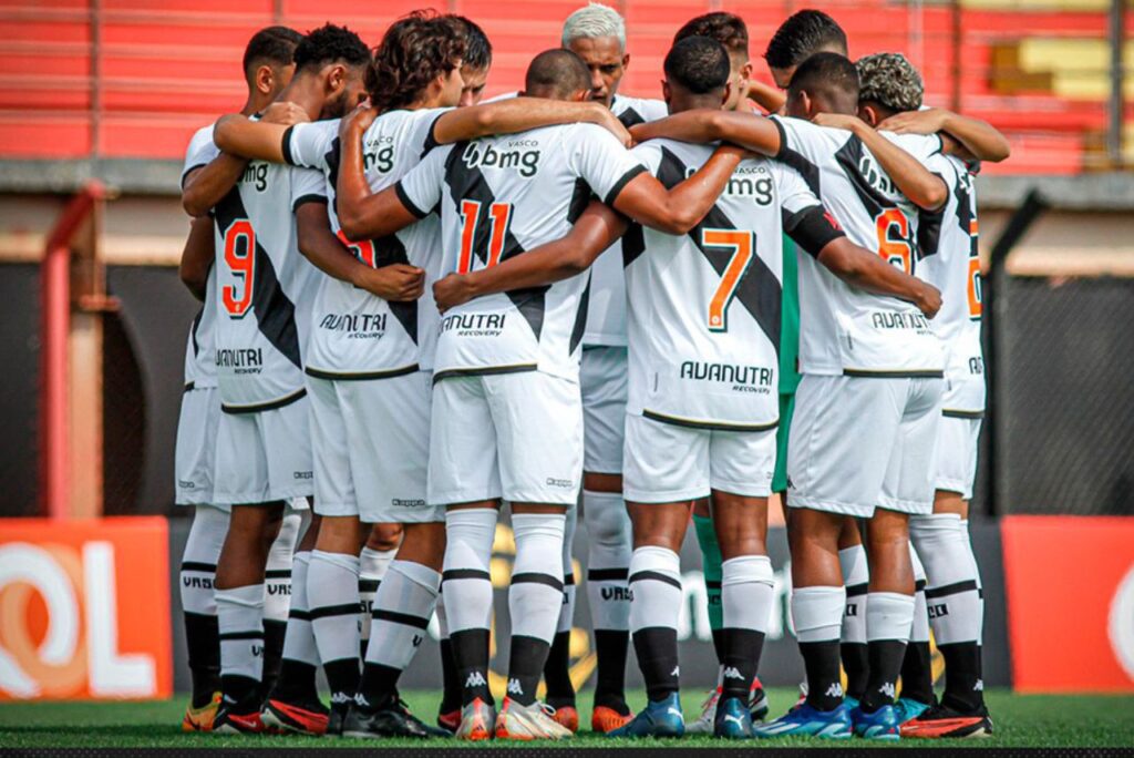 Vitória do Vasco sobre o Flamengo-SP garantiu avanço à próxima fase (Foto: X/Reprodução)