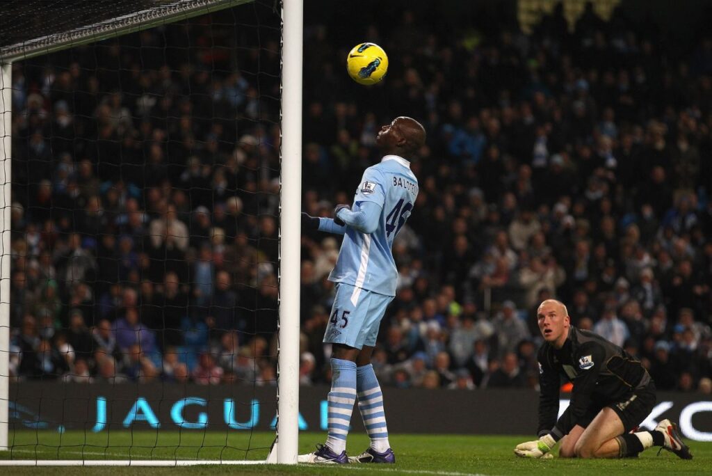 Oferecido ao Grêmio, Balotelli teve passagem marcante no City