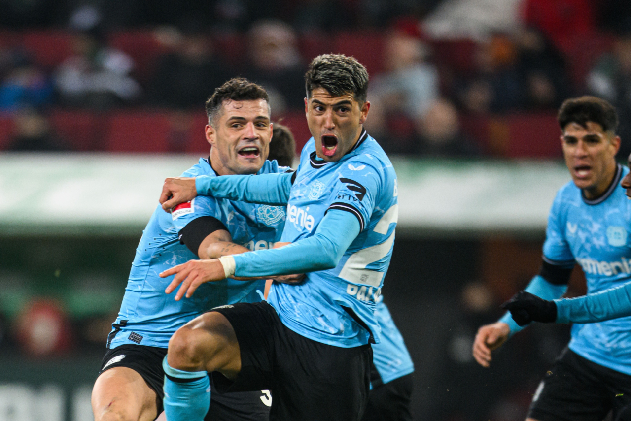 Exequiel Palacios marcou o gol da vitória do Bayer Leverkusen